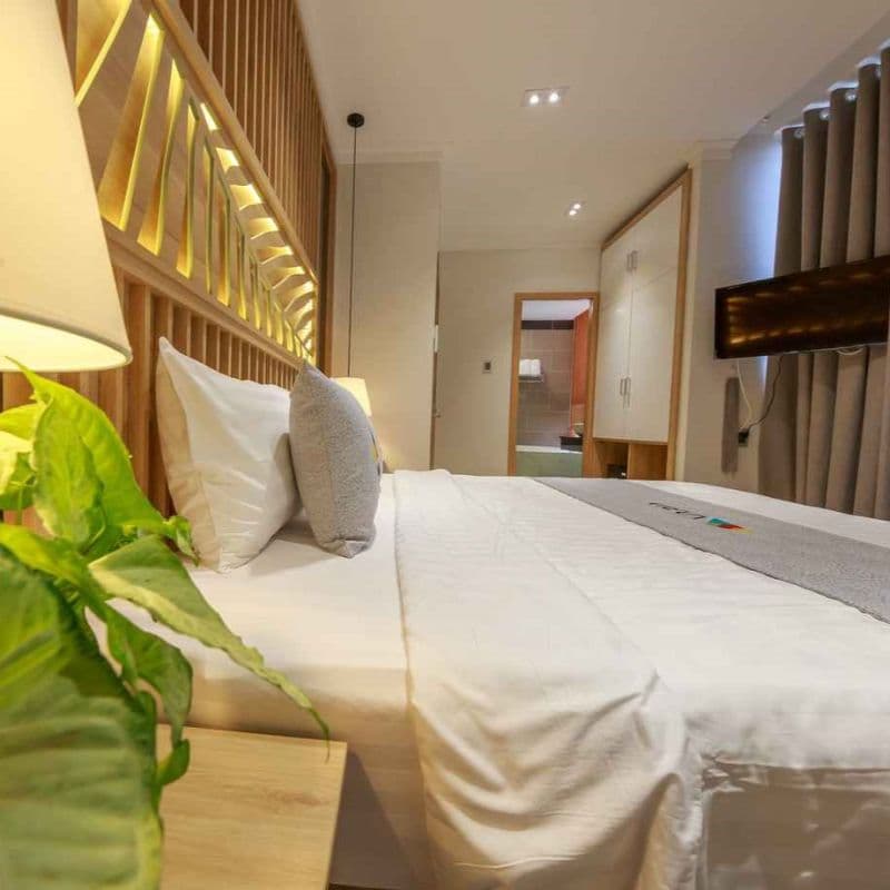 Phòng Deluxe Có Giường Cỡ King