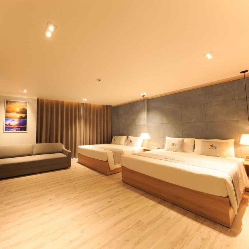 Phòng Deluxe 4 Người